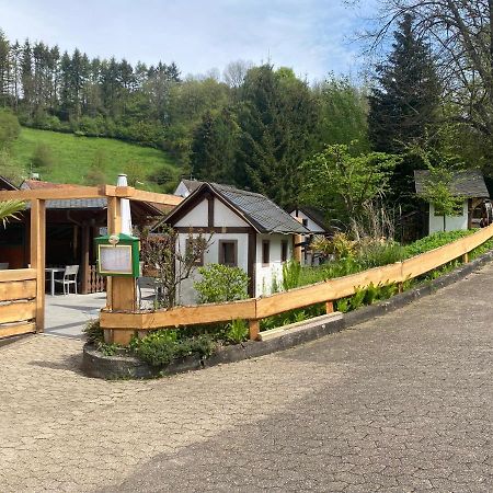 Biersdorf Hotel-Restaurant Theis-Muehle מראה חיצוני תמונה